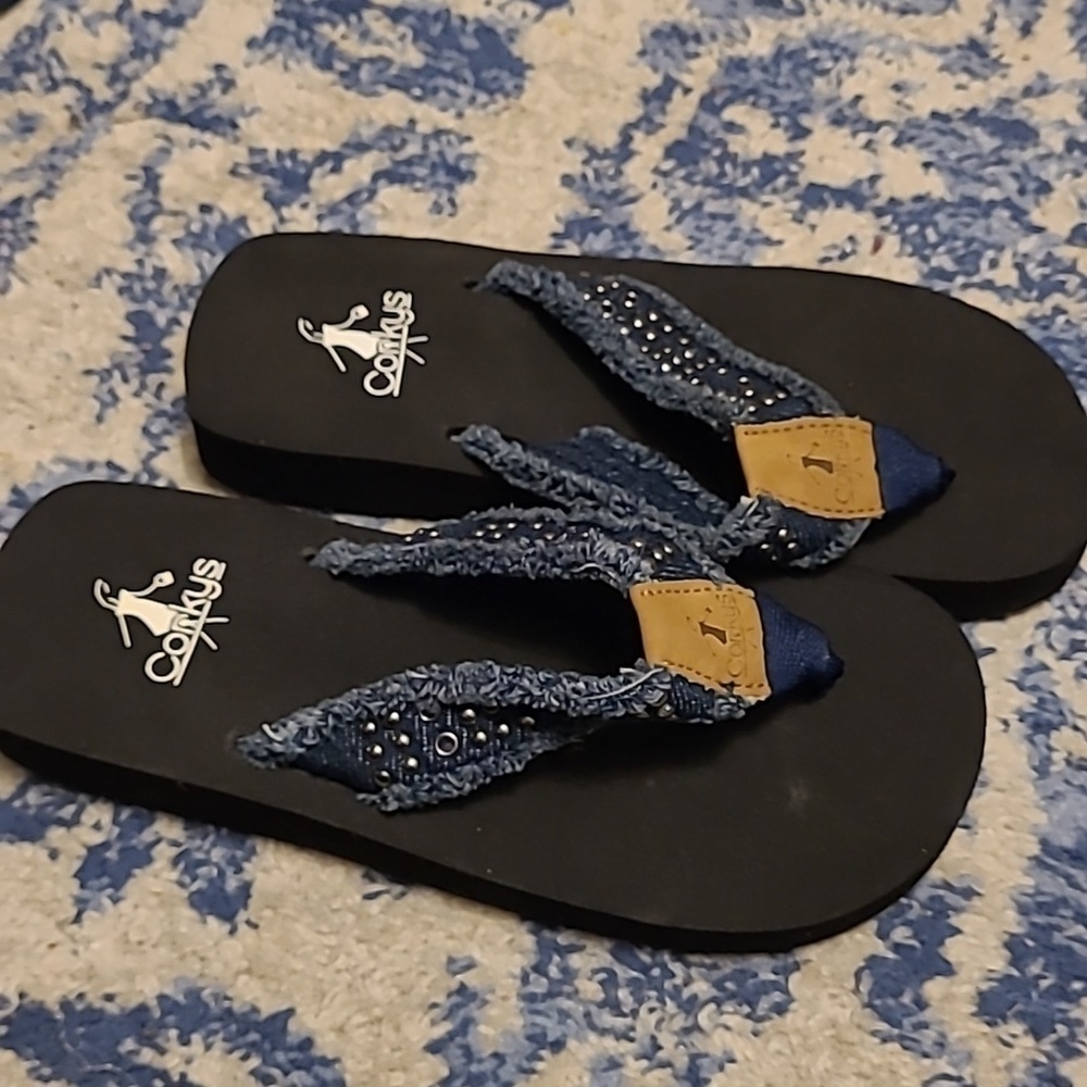 Corkys sz 13 denim flip flops NEW